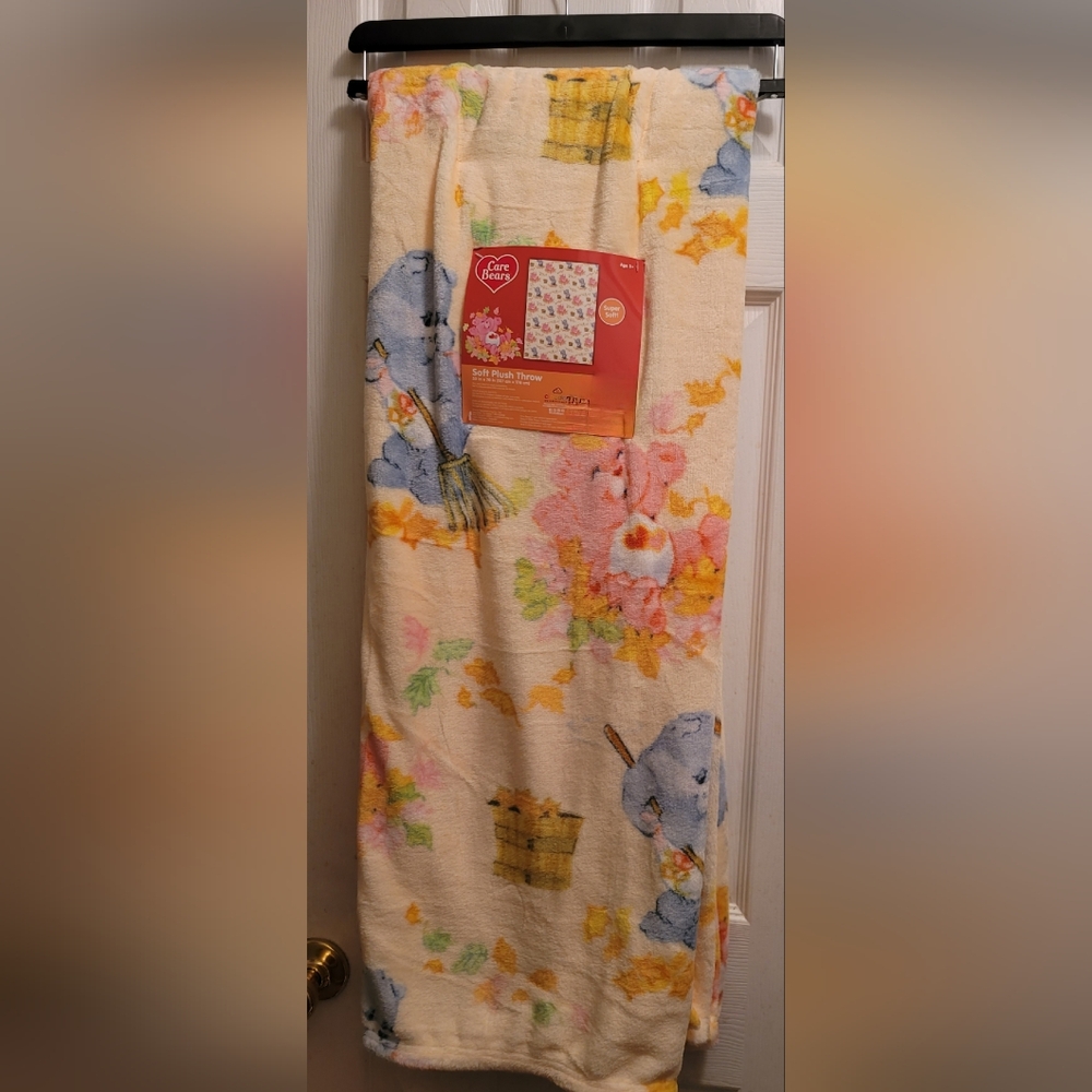 Care Bears Fall Soft Plush Throw Blanket  50 X 70 Brand New With Tags